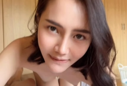 舔舔的舔,任何一滴都不放过.