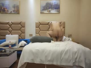 小马寻花身高166美腿外围妹子口活很不错。